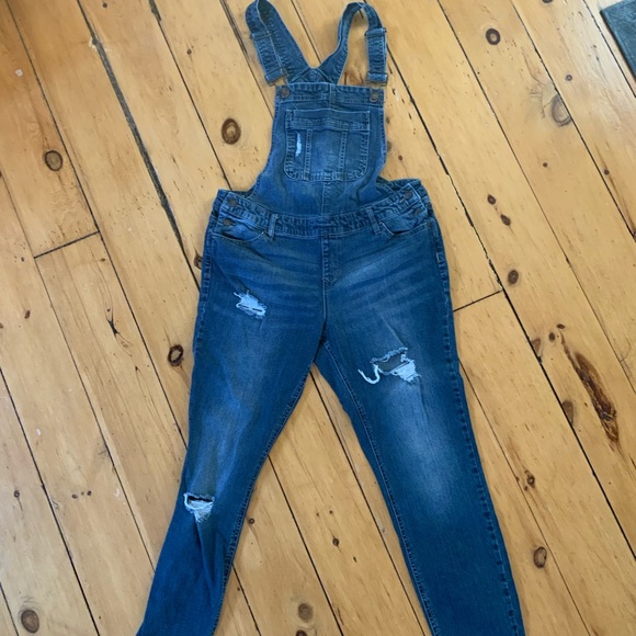 Blue Jean Overalls - Picture 3 of 9